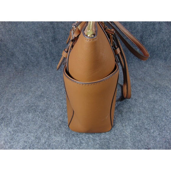 Michael Kors Jet Set Travel Charlotte Tote Acorn Brown Saffiano Leather Purse - Picture 4 of 16